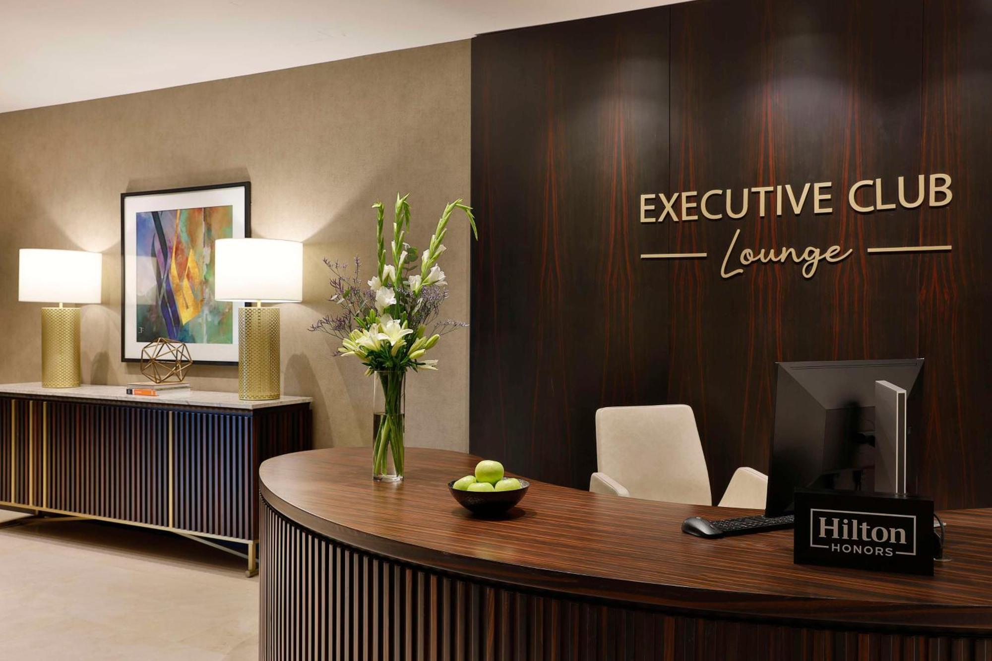 Hilton Riyadh Olaya Exterior photo