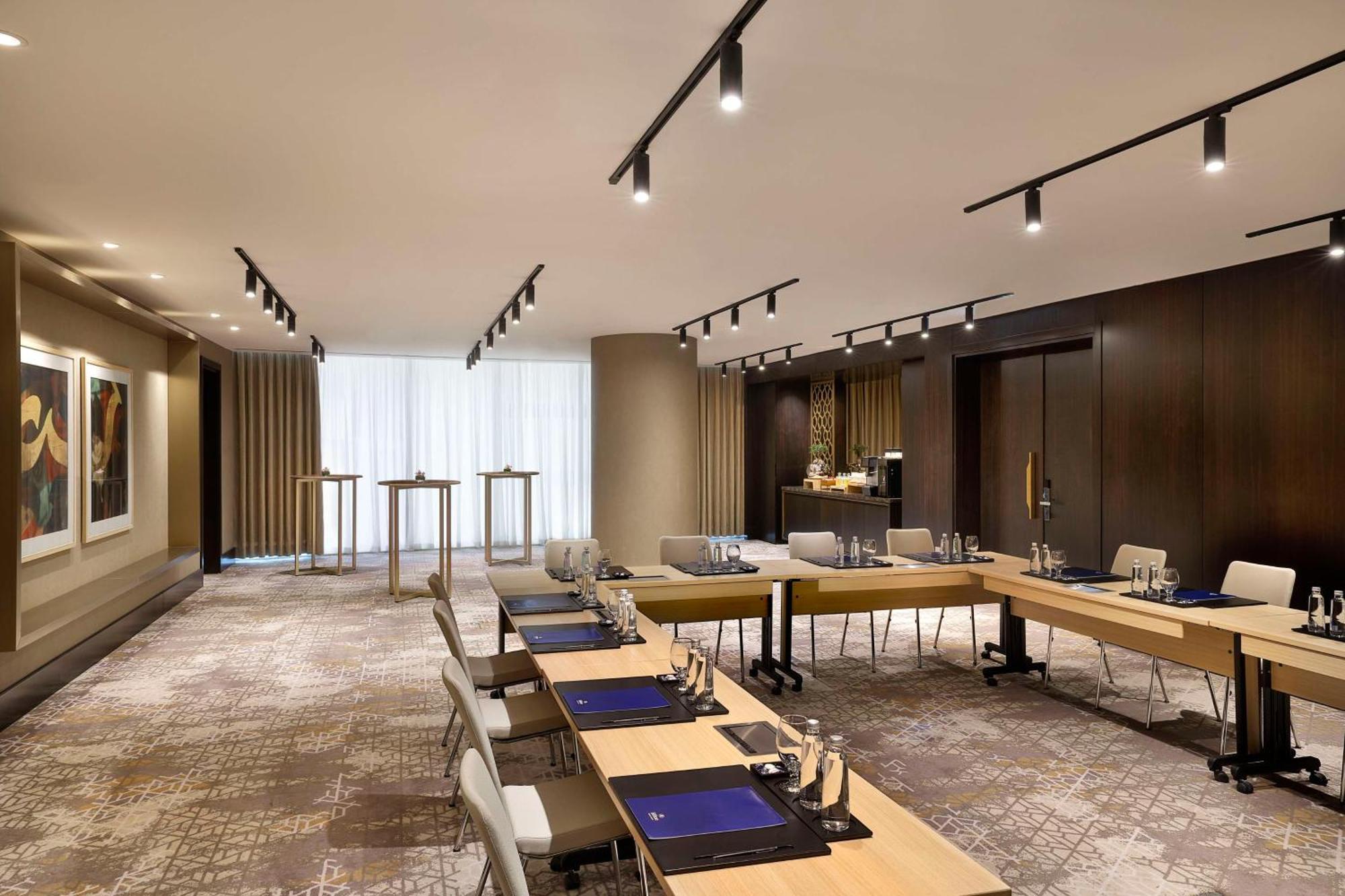 Hilton Riyadh Olaya Exterior photo
